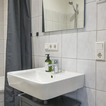 Arbio I Retro Near Hauptbahnhof דירה *